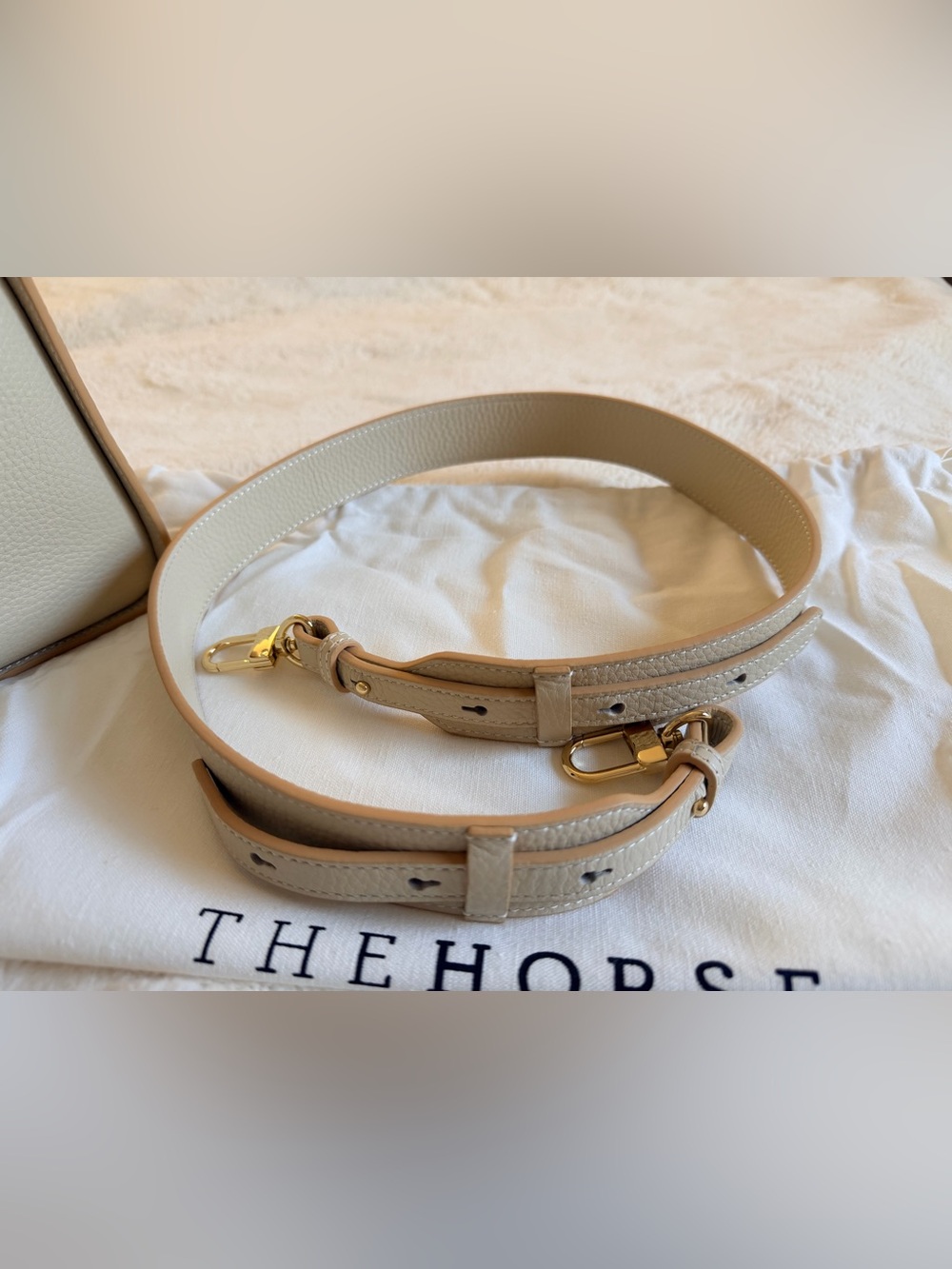 The Horse Clementine bag, Oat with gold hardware, Pebbled Leather Bag - Picture 9 of 9